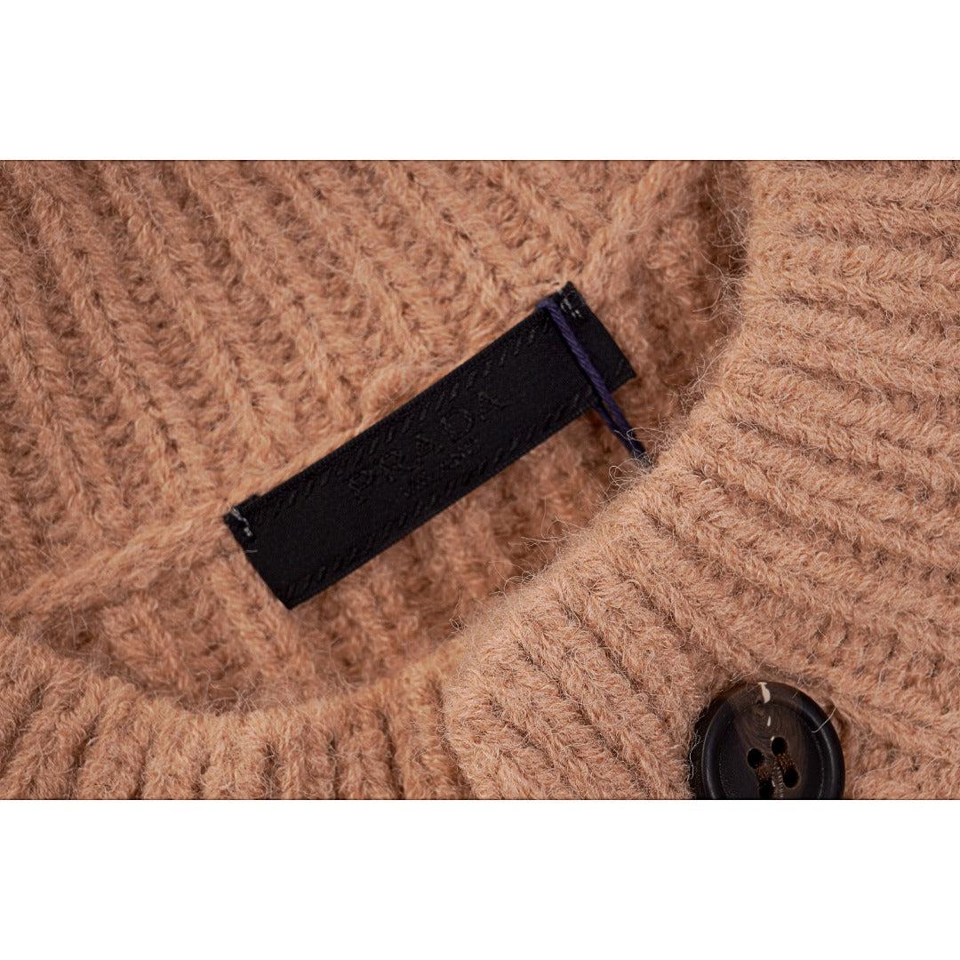 Prada 22FW Coarse Stitched Wool Cardigan (Khaki)